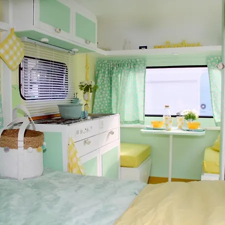 Het Caravannetje - Retro Glamping