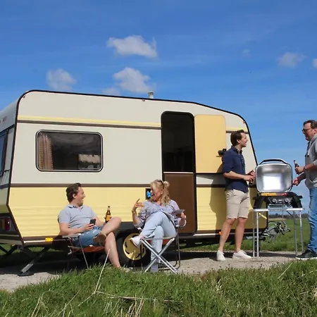 Het Caravannetje - Retro Glamping *