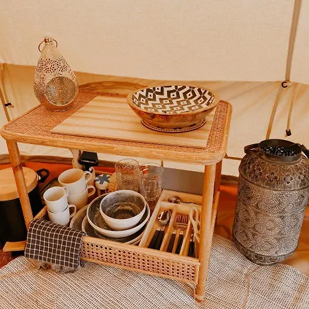 Het Caravannetje - Retro Glamping 莱岑丹