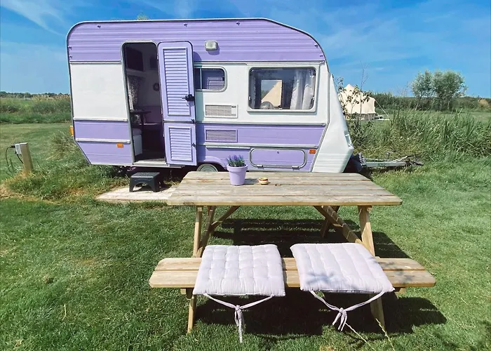 Het Caravannetje - Retro Glamping