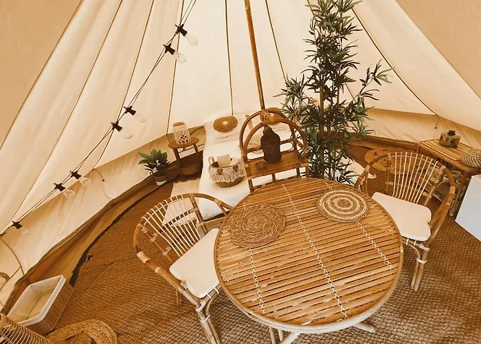 Het Caravannetje - Retro Glamping * Leidschendam