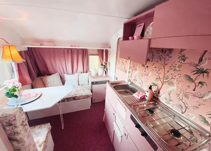 Het Caravannetje - Retro Glamping *