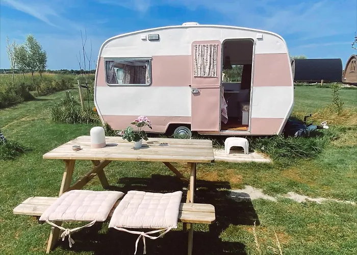 Het Caravannetje - Retro Glamping Отель типа 